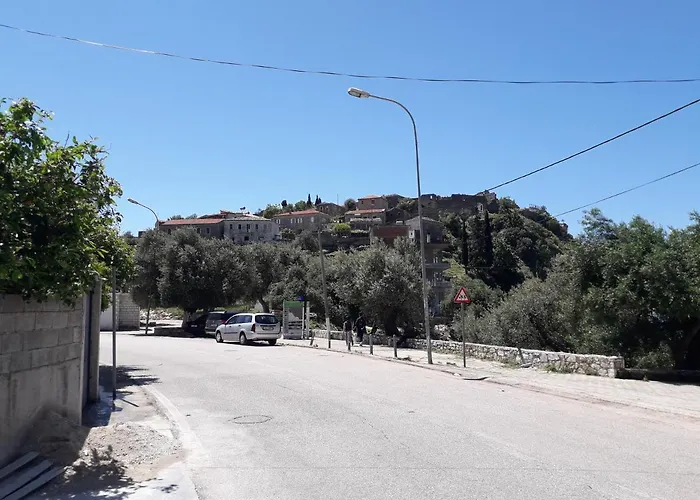 Village Center * Himare Fshat